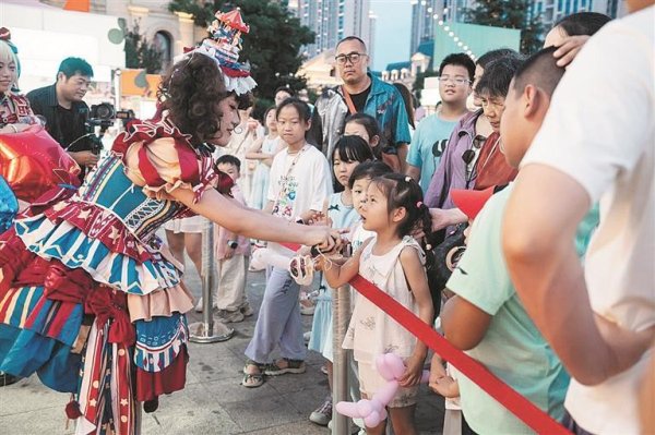 信弘优配 不用去威尼斯，来这里就能“触摸”童话