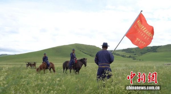 盛盈优配 石榴花开北疆红·籽籽同心家国情｜守望草原巡防队——祖国北疆边境线上的钢铁长城_大皖新闻 | 安徽网